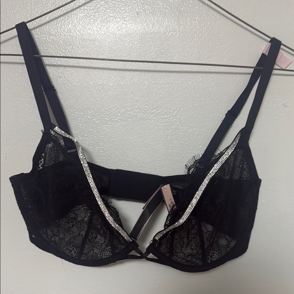 VS Bra